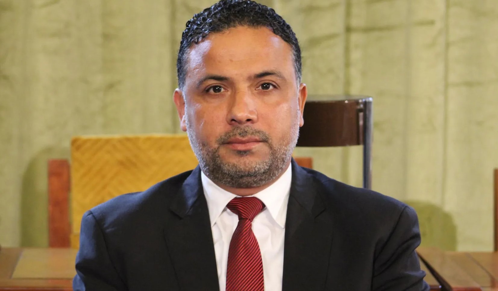 منظمة العفو الدولية تدين بشدة تسليم الجزائر المعارض سيف الدين مخلوف إلى تونس رغم كونه مسجلا لدى المفوضية السامية للاجئين