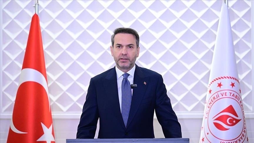 وزير تركي: اتفاق جديد مع أذربيجان لتوريد 33 مليار متر مكعب من الغاز