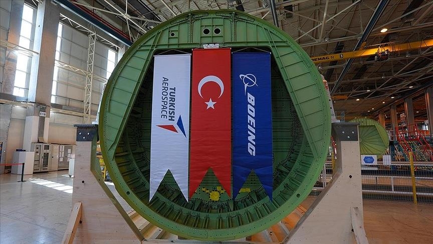 “توساش” التركية تكمل أول تسليم لهيكل “737 ماكس 10” إلى شركة بوينغ
