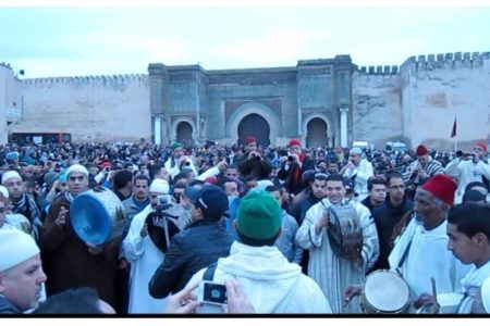 مهرجان عيساوة يعيد  الحياة إلى مكناس أربعة أيام من الإنشاد والتراث والإيقاعات العالمية  الوكالة  2026