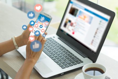 بين روح التطوع ونزعة الأنانية: مسؤولية الأدمن في إدارة المحتوى الإعلامي
