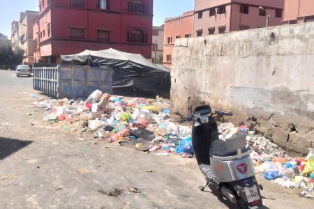 آسفي: انتشار الأزبال يخلف معاناة للساكنة خلف سوق اعزيب الدرعي