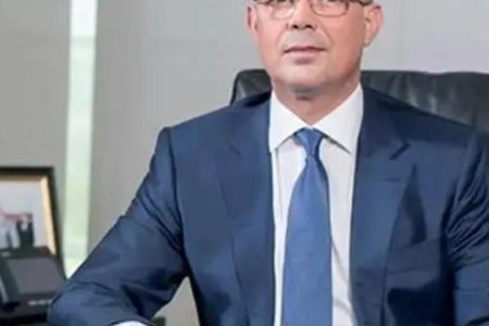 فوزي لقجع يحل بورزازات في زيارة خاصة.. وترقب بشأن خلفياتها السياسية